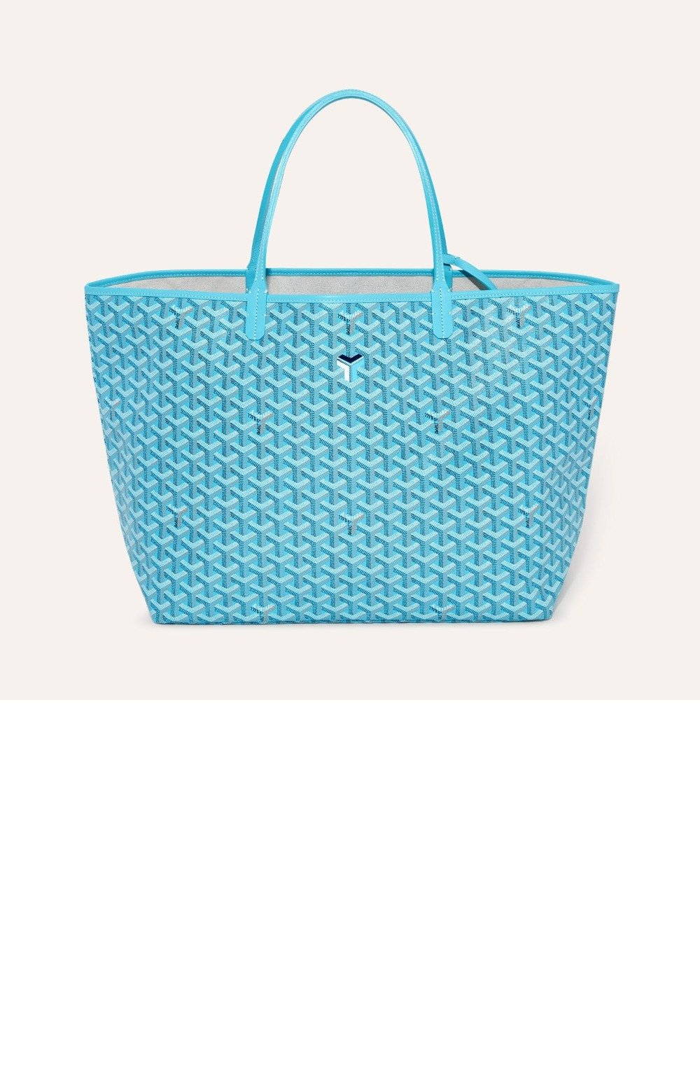 생 루이 GM 과 발리스 비치 타월