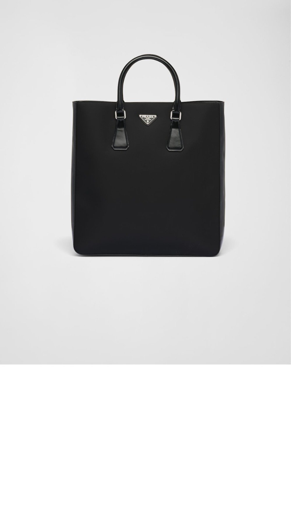 프라다 리나일론 및 브러쉬드 가죽 토트백 2VG115